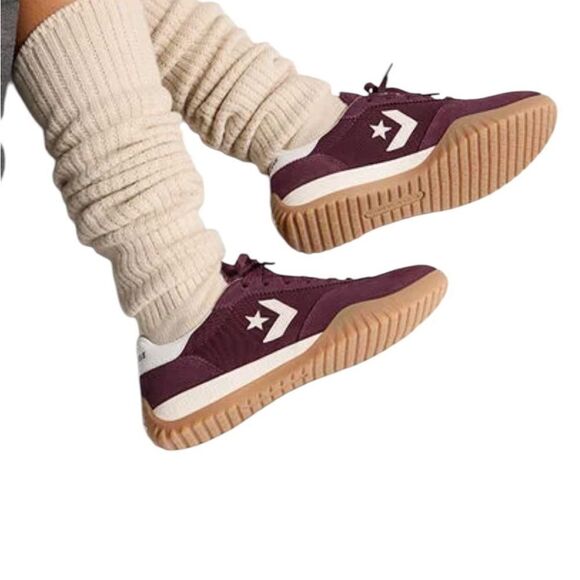 New Women’s Converse Run Star Trainer Lifestyle Sneakers Ox Burgundy A13360C - Picture 1 of 8